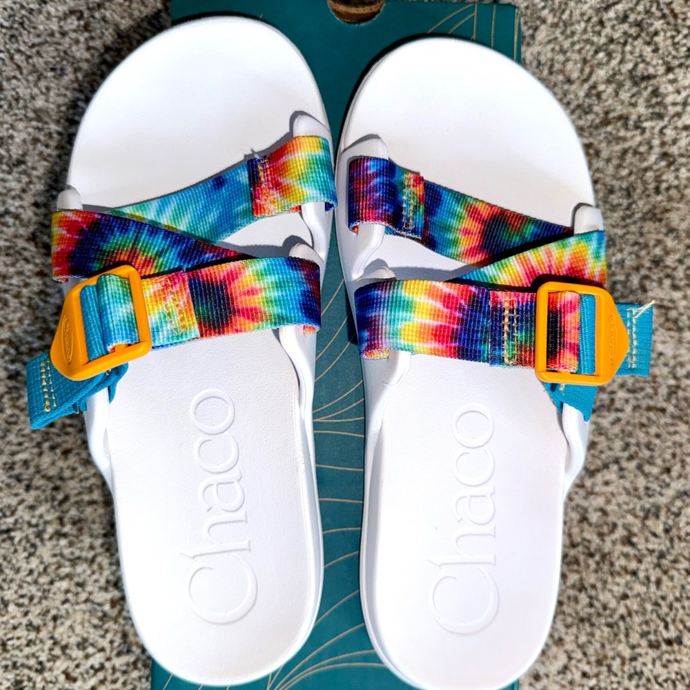 Chaco Women’s ChillosSlides - White Footbed with Multicolor Straps.